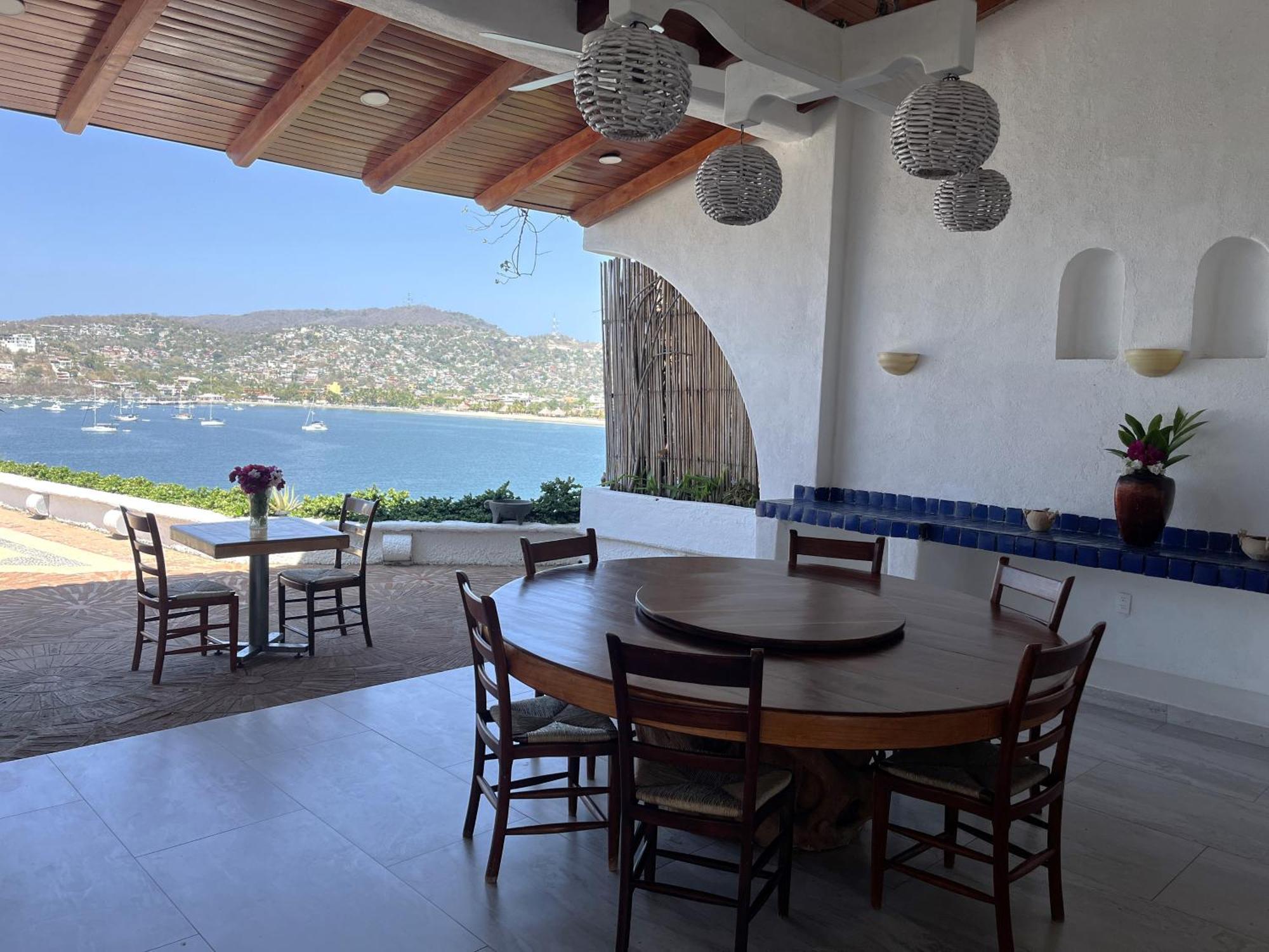 Villa De La Roca Zihuatanejo Esterno foto