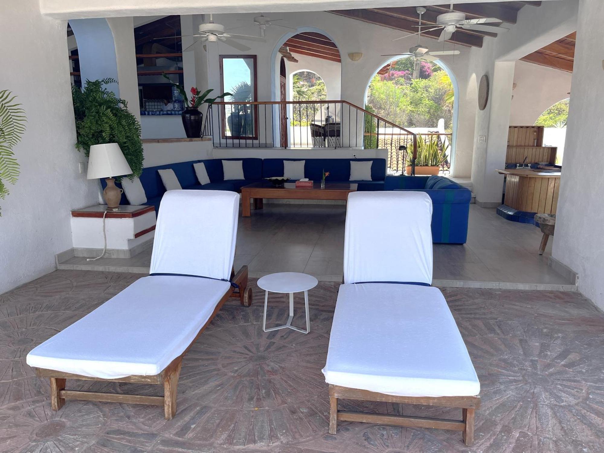 Villa De La Roca Zihuatanejo Esterno foto